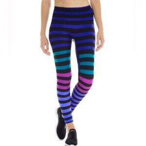 K-DEER Emmie Stripe Leggings Size XS Sneaker Length